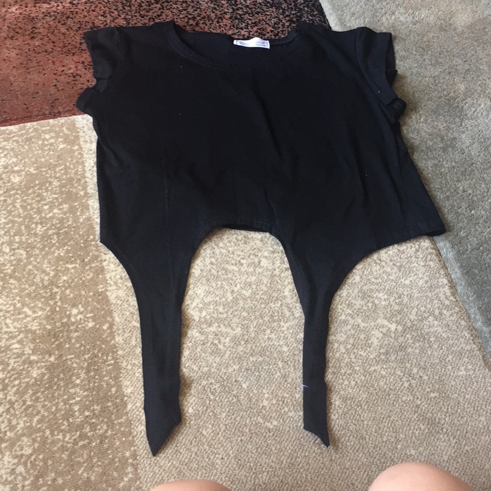 Black Tie Crop Top